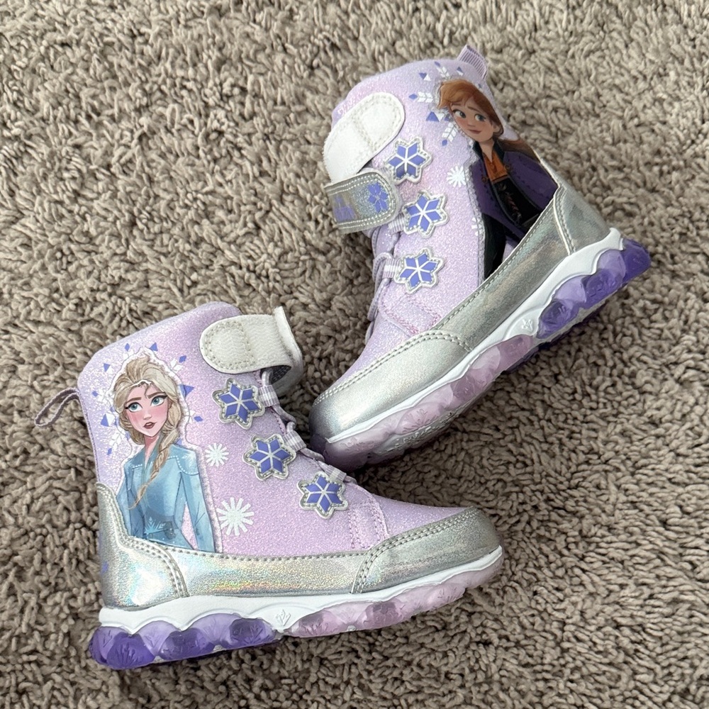 🍓5 for $15 🍓 Kids' Purple and Silver Frozen Snow Boots